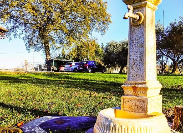 فندق Country Rooms & Suite La Quercia