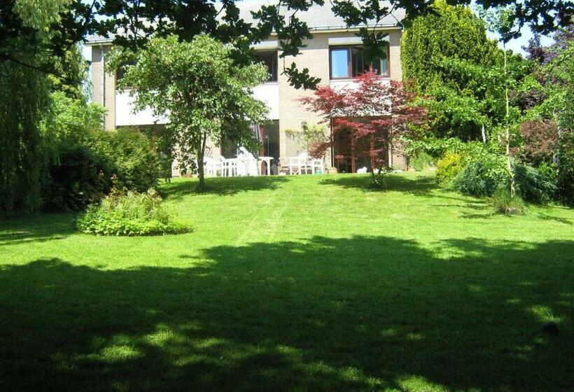 Prince D Orange Bed & Breakfast