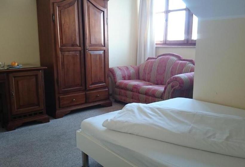 ユースホステル Seewirt