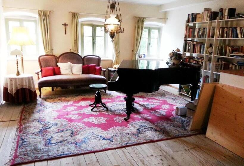 ユースホステル Seewirt