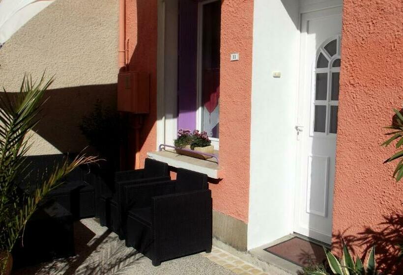 تختخواب و صبحانه L Escapade Colorée Anciennement La Vieille Forge