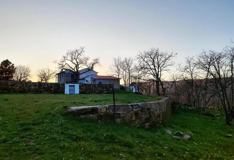 בית מלון כפרי Quinta Dos Carvalhais   Serra Da Estrela