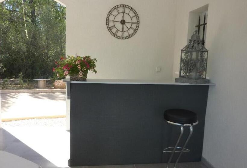 L Olivadou B&b
