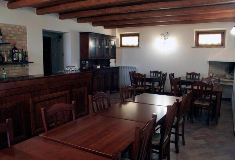 بنسيون Agriturismo Fara