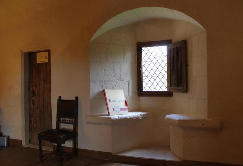 פנסיון Chateau De Forges