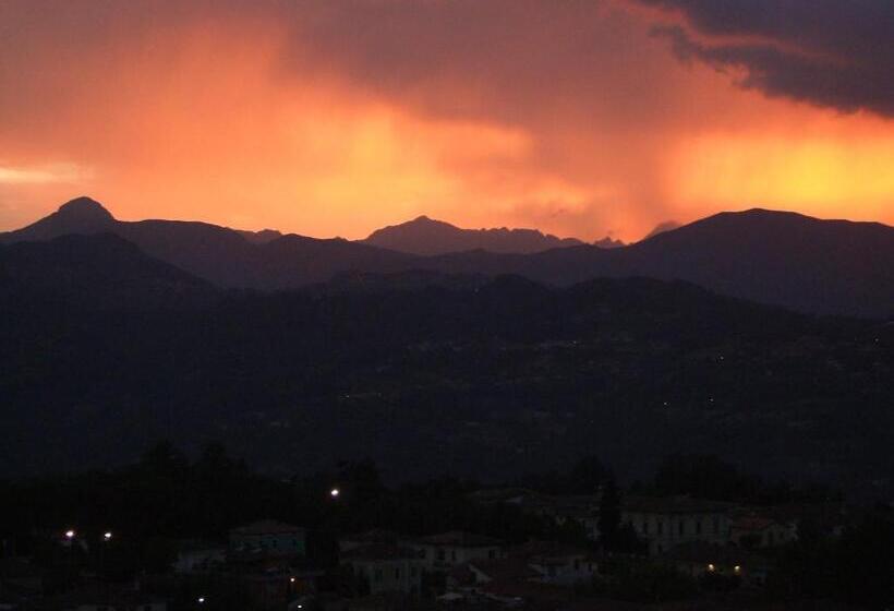 بنسيون Nel Cielo... Di Barga