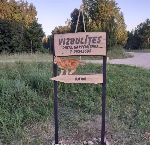پانسیون Viesu Nams Mevidi