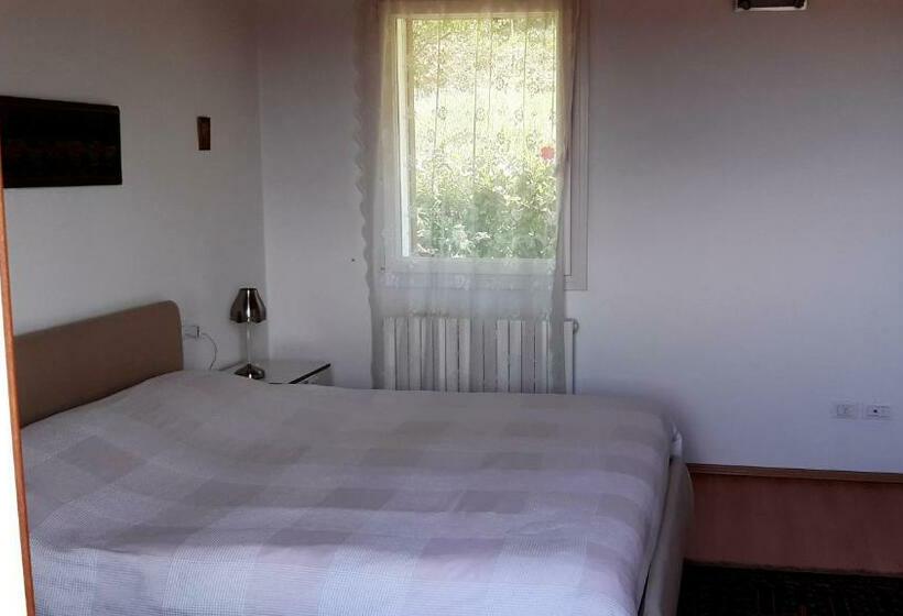 مبيت وإفطار Bellavista Trieste