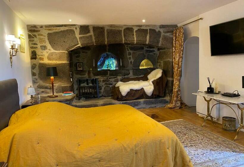مبيت وإفطار Château Du Puech