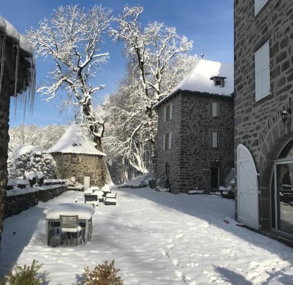 مبيت وإفطار Château Du Puech