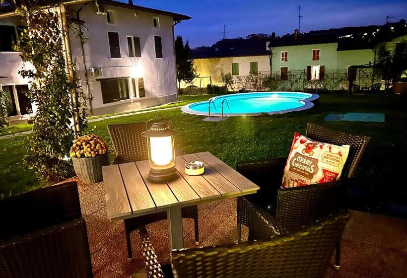 ベッドアンドブレックファースト La Casa Di Campagna Sul Garda