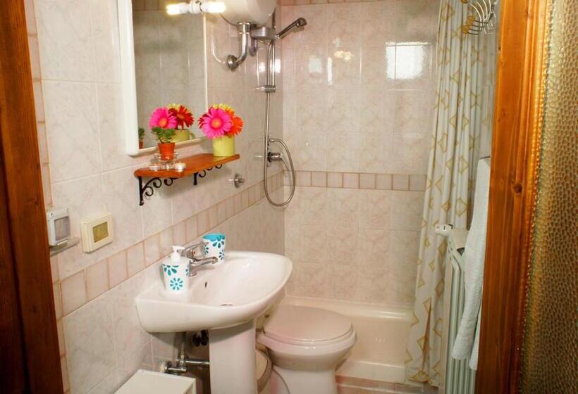 بنسيون Bed And Breakfast L Annunziata