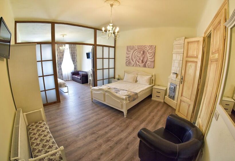 بنسيون La Maisonnette