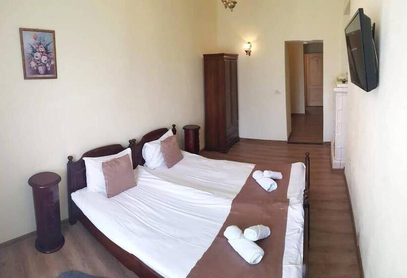 بنسيون La Maisonnette