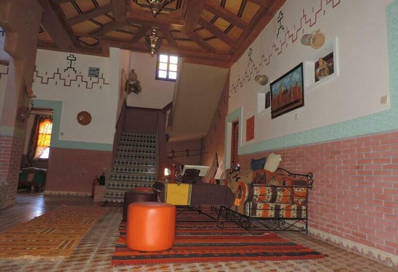 مبيت وإفطار Dar Essyaha