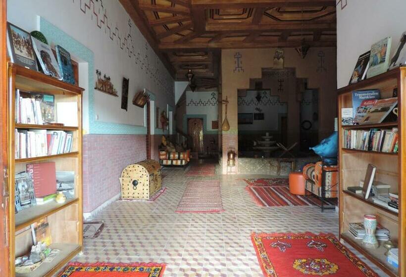 مبيت وإفطار Dar Essyaha