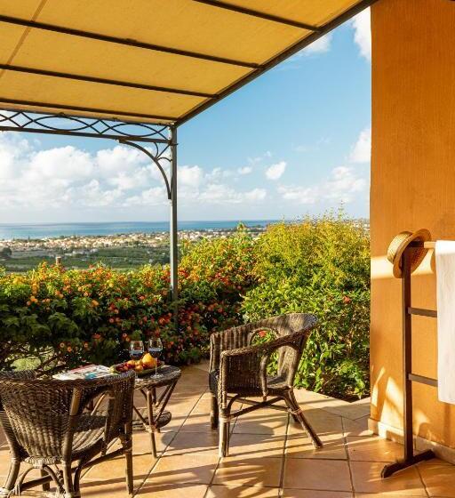 هتل Solemar Sicilia   Le Casette Di Calzata