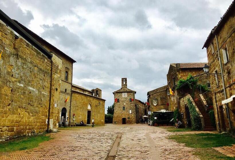 Пансион Notti Etrusche A Sovana