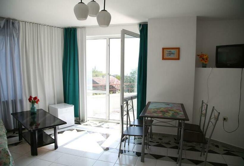 پانسیون Popov Guest House