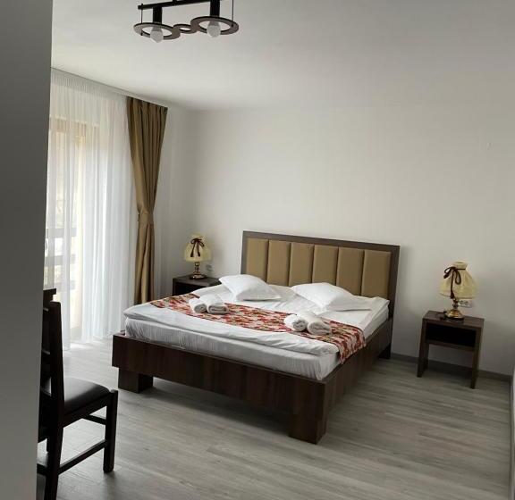 بنسيون Green Mountain Resort