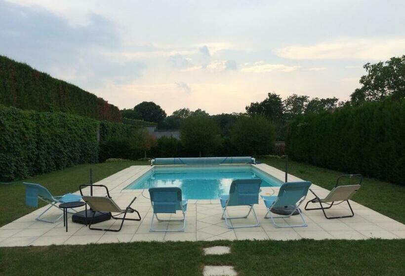Bed and Breakfast Castello Di Brusata Apartment By Quokka 360   Romantic Flat With Pool