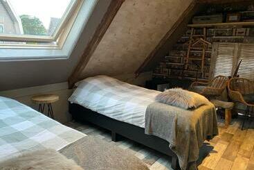 تختخواب و صبحانه Het Huis Van De Wadden
