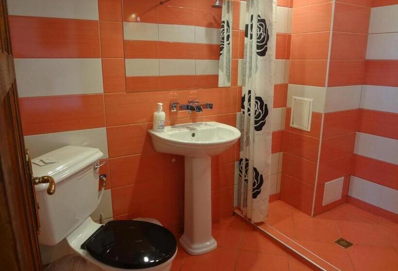 پانسیون Guest House Diabora