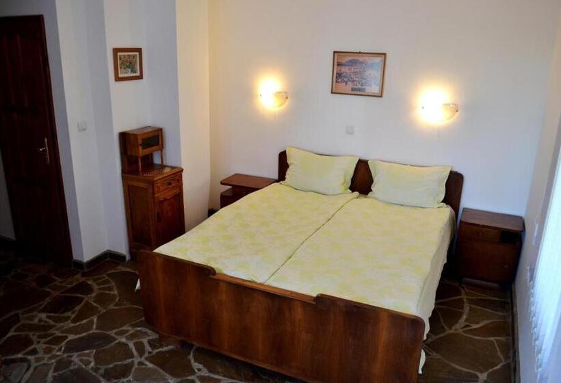 پانسیون Guest House Diabora