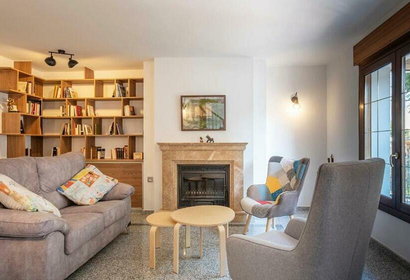 Tadawn Literary B&b