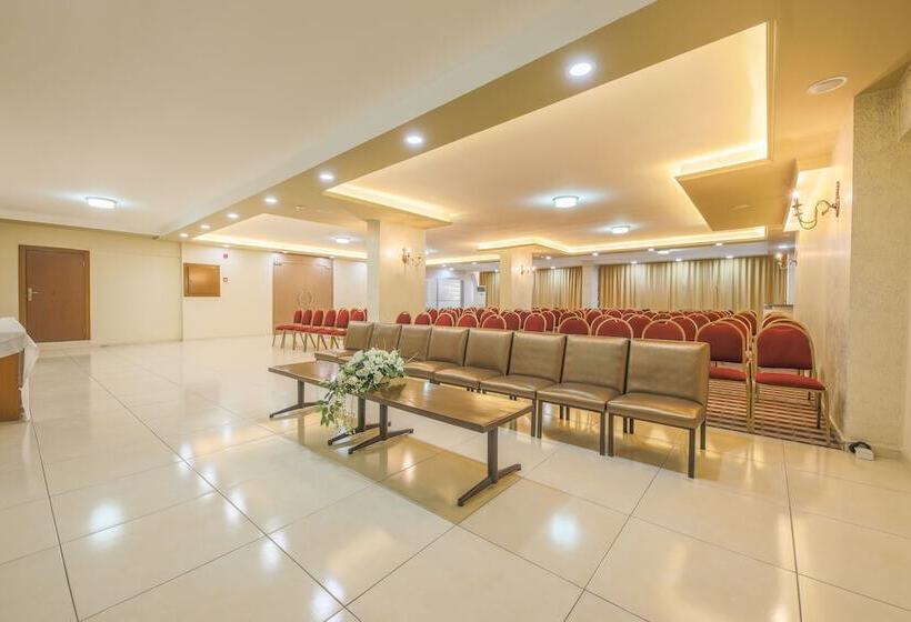 Hosta Otel