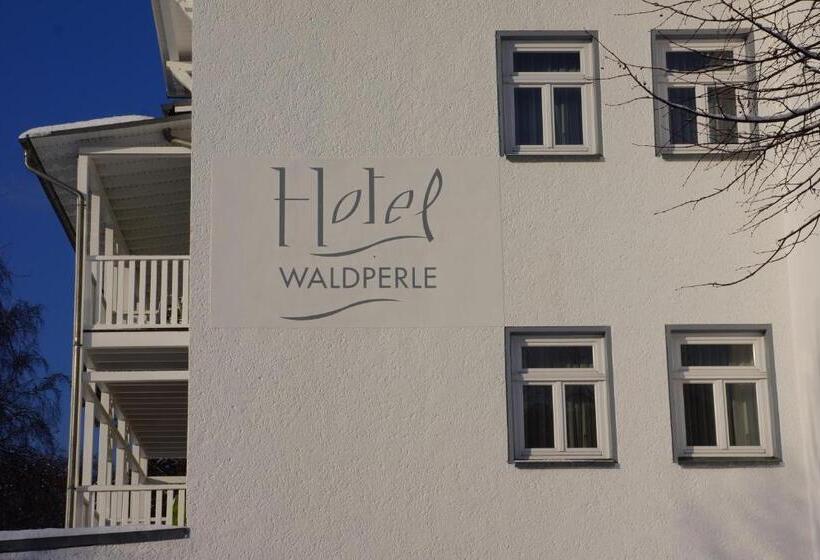 هتل Waldperle