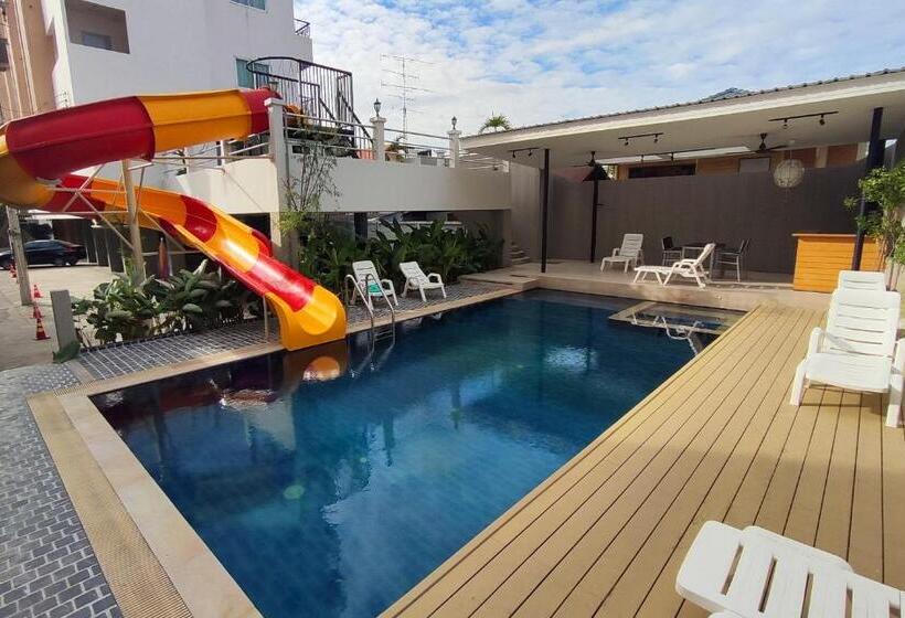 בית מלון כפרי Baan Manthana House