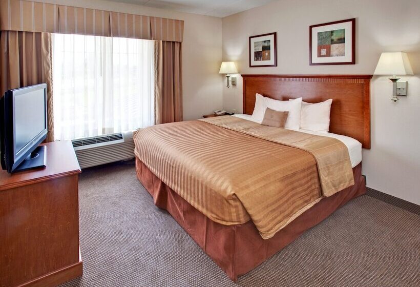 هتل Candlewood Suites Omaha Airport By Ihg