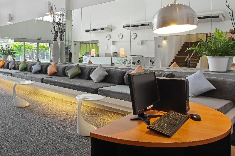 בית מלון כפרי D Varee Xpress  Makkasan Bangkok