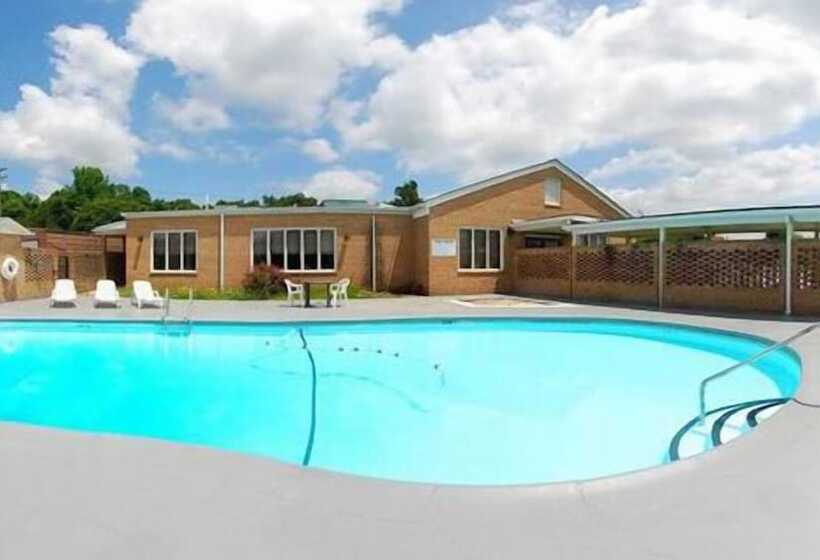 ホテル Days Inn By Wyndham Lincolnton