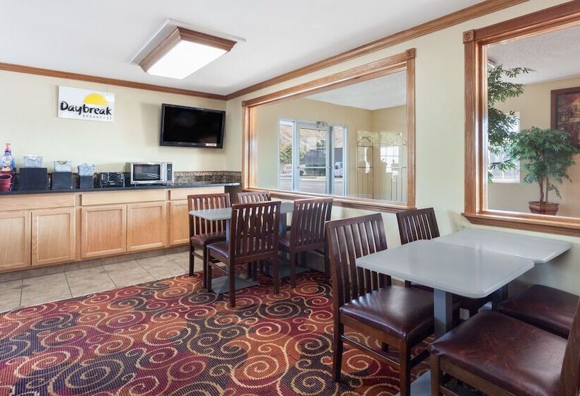 فندق Days Inn By Wyndham Yakima