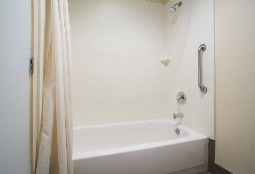 فندق Days Inn By Wyndham Yakima