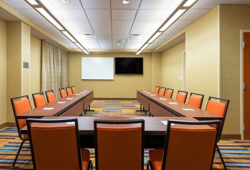 هتل Fairfield Inn & Suites Louisville Downtown