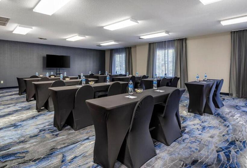호텔 Fairfield Inn & Suites Cherokee
