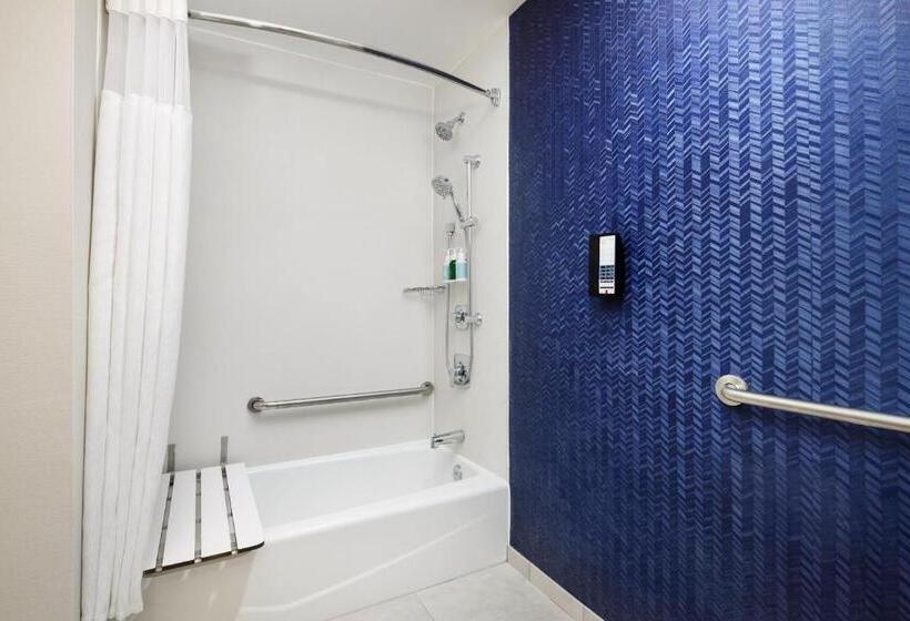فندق Fairfield Inn & Suites Worcester Auburn