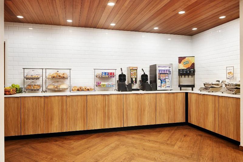 فندق Fairfield Inn & Suites Worcester Auburn
