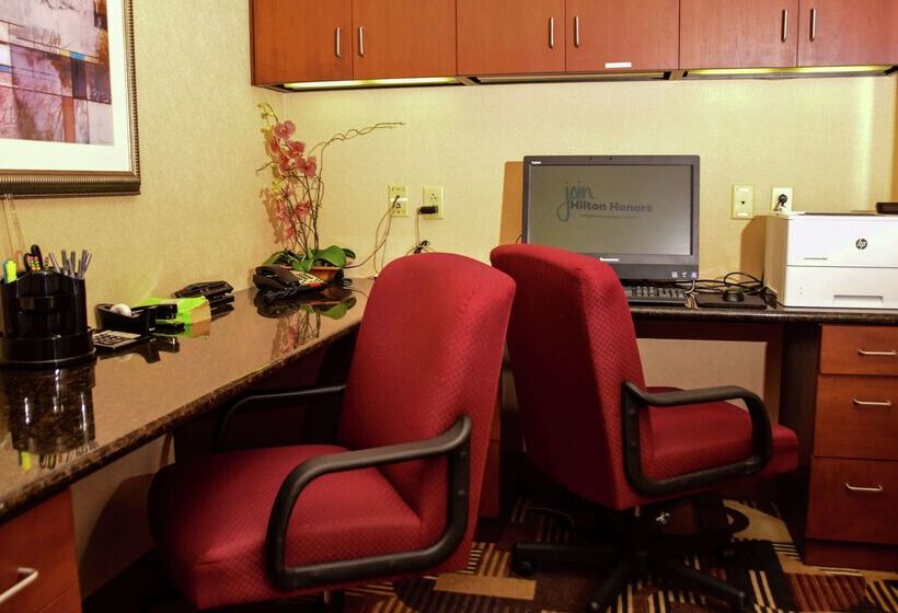 Отель Hampton Inn Indiana