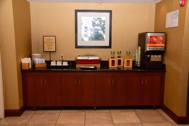 ホテル Hampton Inn Indiana