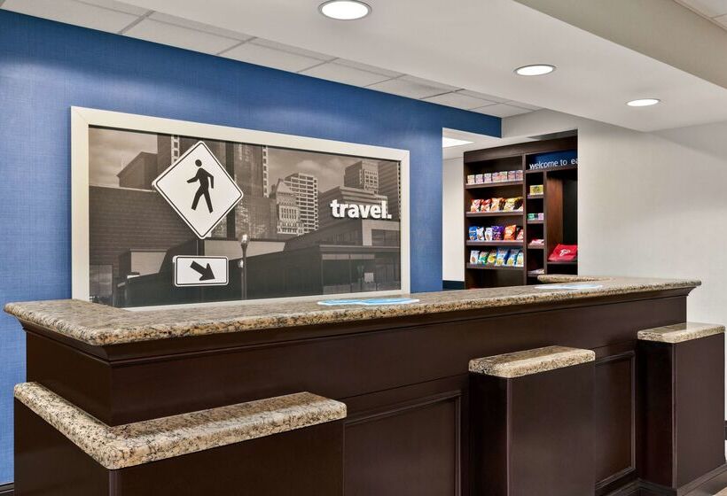 هتل Hampton Inn & Suites Atlanta Airport West/camp Creek Pkwy