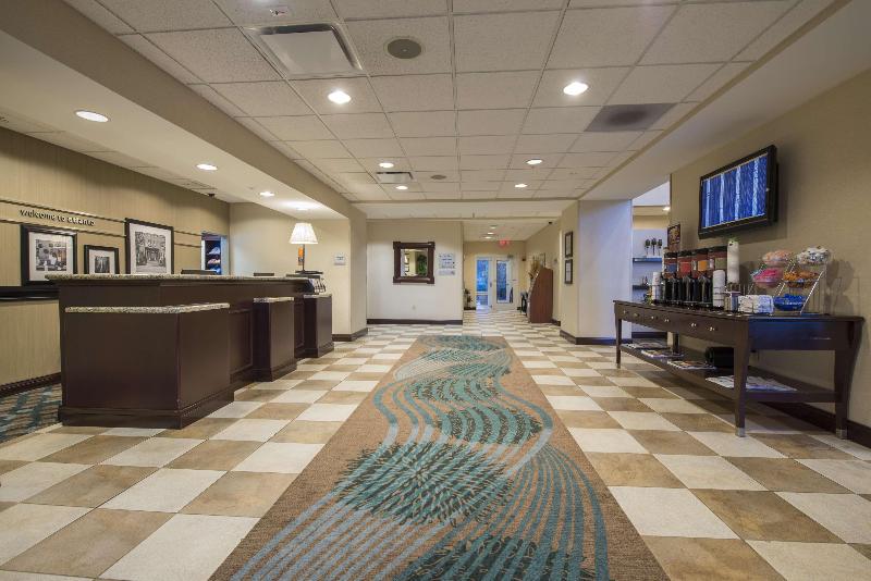 هتل Hampton Inn & Suites Atlanta Airport West/camp Creek Pkwy