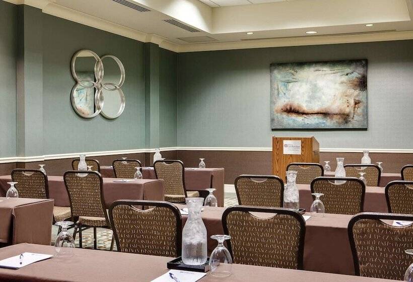 هتل Hilton Garden Inn Omaha East/council Bluffs
