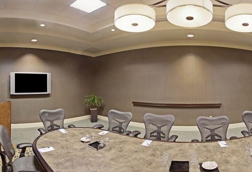 هتل Hilton Garden Inn Omaha East/council Bluffs