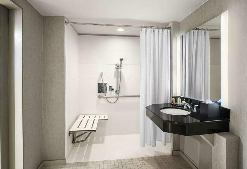 هتل Hilton Richardson Dallas