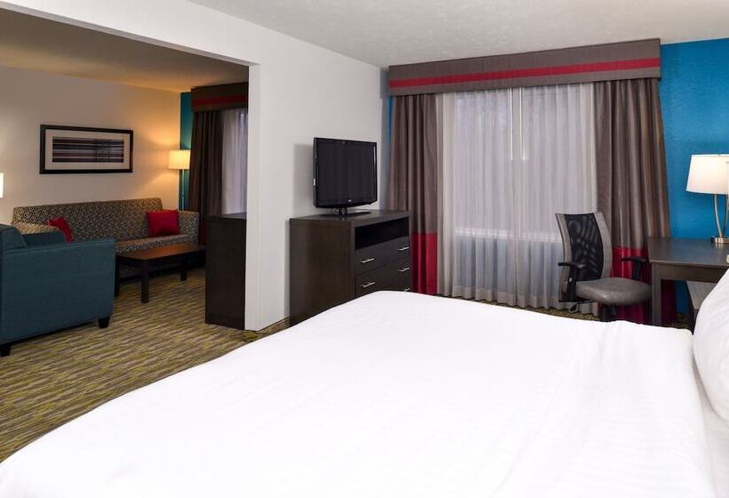 Holiday Inn Express Hotel & Suites Omaha West, An Ihg