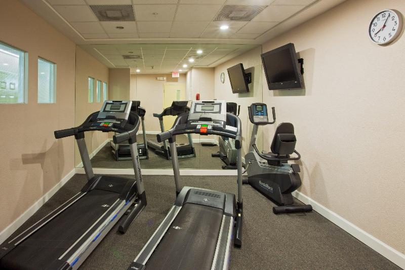 فندق Holiday Inn Express West Palm Beach Metrocentre, An Ihg